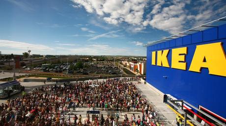 Ikea Opens First Store in Colorado - People in line for the grand opening of this IKEA store in Centennial, Colorado, U.S., on Wednesday, July 27, 2011.  The store is open at this point, so some customers are already inside.   Photographer: Matthew Staver/Bloomberg *** Local Caption ***