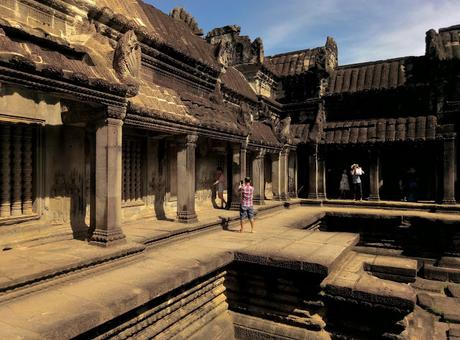 CRÓNICAS DE INDOCHINA: ANGKOR I (Y LA PESADILLA DE UN FOTÓGRAFO)