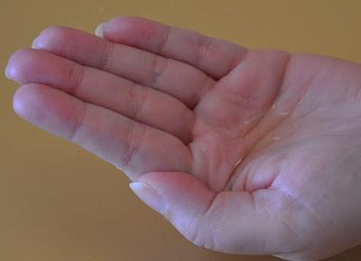 “Essential Oils” de PIERRÉ RENÉ – un aceite revitalizante para el rostro y el cuerpo