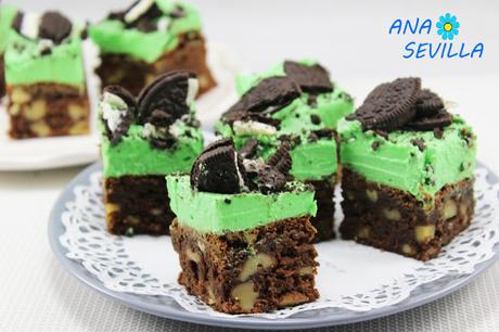 Brownie de menta Brownie de menta con oreos