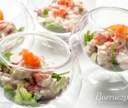 Ensalada de merluza, salmón y gambas Ensalada de merluza, gambas y salmón, de Burruezo congelados