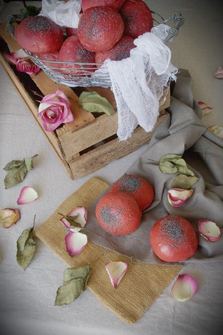 Pan de hamburguesas con remolacha, ni lo notarán Pan de hamburguesas con remolacha, ni lo notarán