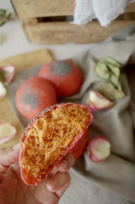 Pan de hamburguesas con remolacha, ni lo notarán Pan de hamburguesas con remolacha, ni lo notarán