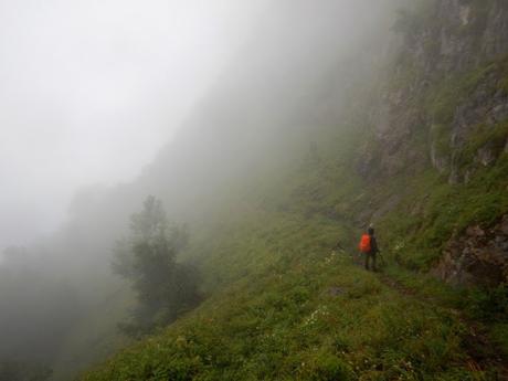 Ruta circular al Ibón de Estanés desde Sansanet Ruta circular al Ibón de Estanés desde Sansanet