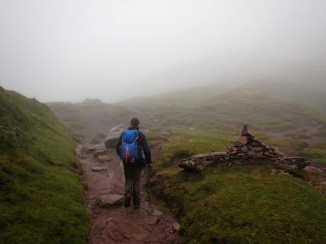 Ruta circular al Ibón de Estanés desde Sansanet Ruta circular al Ibón de Estanés desde Sansanet