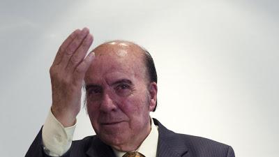 Chiquito de la Calzada, ingresado en un hospital Chiquito de la Calzada, ingresado en un hospital