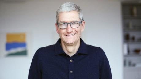 CEO de Apple: “aprender a programar es más importante que aprender inglés”