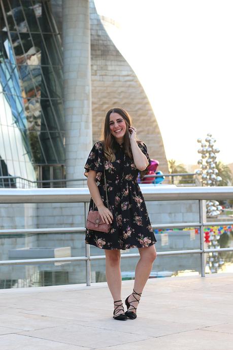 Total look Zara con vestido de flores