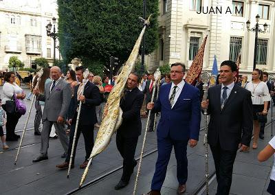 Representación de nuestra Hermandad en la procesión de regreso de Ntra. Sra. de la Salud tras su Coronación Canónica Representación de nuestra Hermandad en la procesión de regreso de Ntra. Sra. de la Salud tras su Coronación Canónica