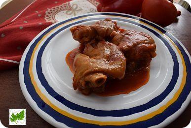 Manitas de Cerdo en Salsa Manitas de Cerdo en Salsa