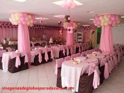 decoracion de globos para cumpleaños de mujer salon