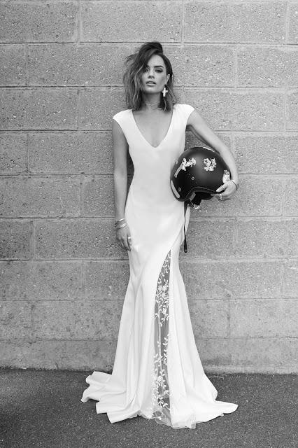 Rime Arodaky presenta THE RUNAWAYS su nueva colección 2018 para novias de espíritu libre