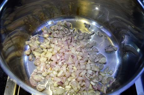 Sopa boniato, zanahoria, coco y cilantro