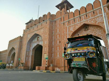 Viajar a India con conductor: experiencia y recorrido jaipur-calles