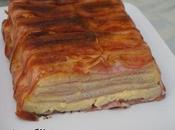 Pastel salado molde jamón, queso bacon