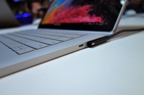 Asi es el nuevo MacBook Pro, lo mejor de Microsoft