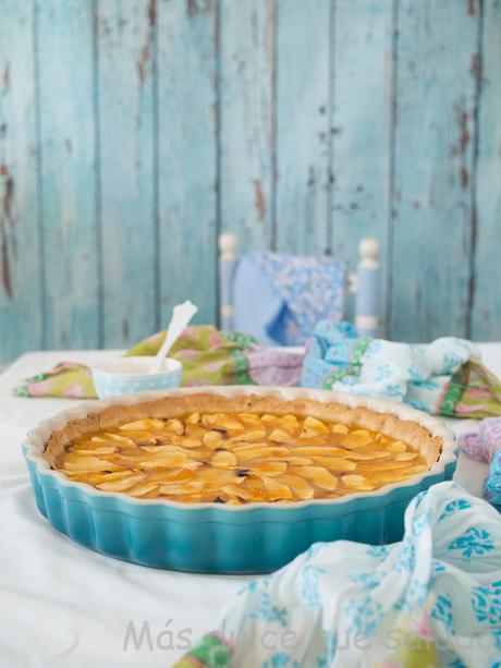 Tarta de manzana con crema pastelera