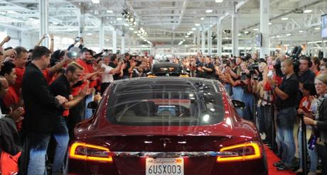 ¿La crisis llegó a Tesla? La razón por la que Elon Musk echó a 700 personas