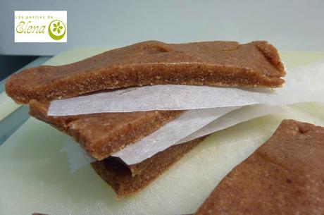 Barritas de avena, coco, dátiles y almendras Barritas de avena, coco, dátiles y almendras