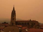Cielo rojo sobre Oviedo