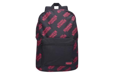 Colección de ropa inspirada en Stranger Things por Topshop. Colección de ropa inspirada en Stranger Things por Topshop.