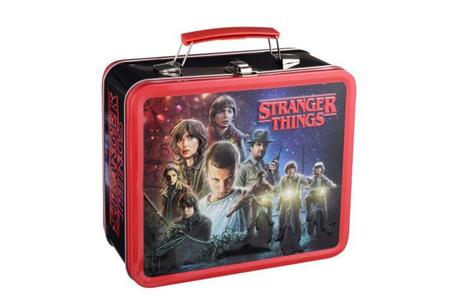 Colección de ropa inspirada en Stranger Things por Topshop. Colección de ropa inspirada en Stranger Things por Topshop.