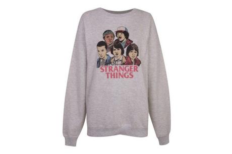 Colección de ropa inspirada en Stranger Things por Topshop. Colección de ropa inspirada en Stranger Things por Topshop.