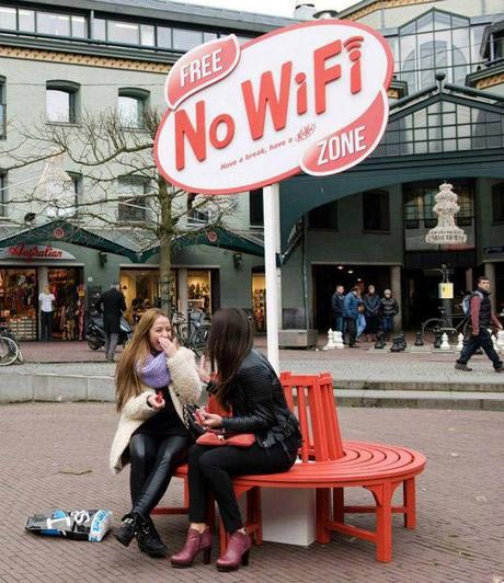 Concepto street marketing como medida de salvación publicitaria concepto street marketing_kitkat