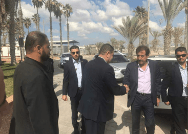 Nazmi Mahanna durante su visita en el cruce de Rafah (cuenta Twitter de PALINFO, 16 de octubre de 2017) Noticias sobre el terrorismo palestino y el conflicto árabe-israelí (3 – 17 de octubre de 2017) :