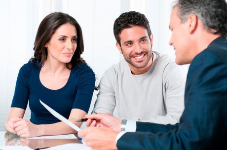 Que necesito para obtener prestamos de dinero para empezar un negocio