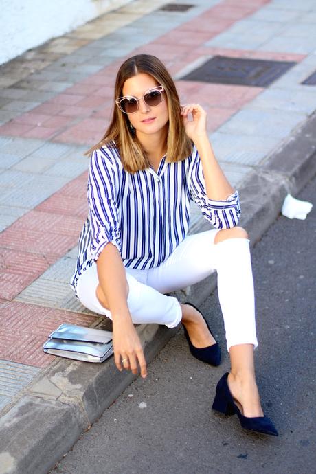 STRIPED SHIRT AND GRANNY SHOES STRIPED SHIRT AND GRANNY SHOES