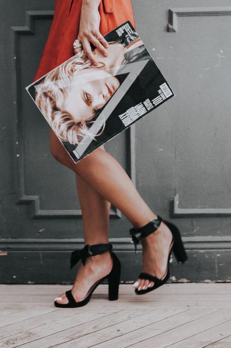 Sandals to Rock the Party Sandals to Rock the Party