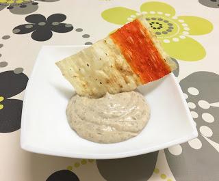 Crujiente de cangrejo con paté de anchoas