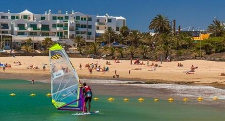 12 Playas De Lanzarote Recomendadas Para Un Verano Perfecto