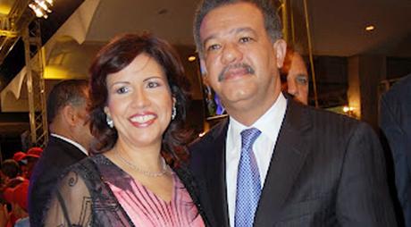 Leonel sale en defensa de su esposa Margarita. Leonel sale en defensa de su esposa Margarita.