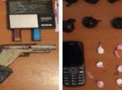 Apresan ocupan presunta droga joven Vicente Noble.