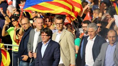 Catalunya, a punto de  explotar.