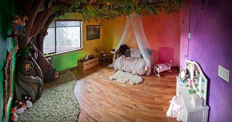 Un padre le cumple el sueño a su hija y trabaja duro para transformar su habitación en un mundo mágico Un padre le cumple el sueño a su hija y trabaja duro para transformar su habitación en un mundo mágico