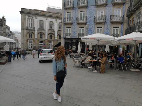 Total look denim en Oporto Total look denim en Oporto