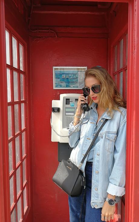 Total look denim en Oporto Total look denim en Oporto