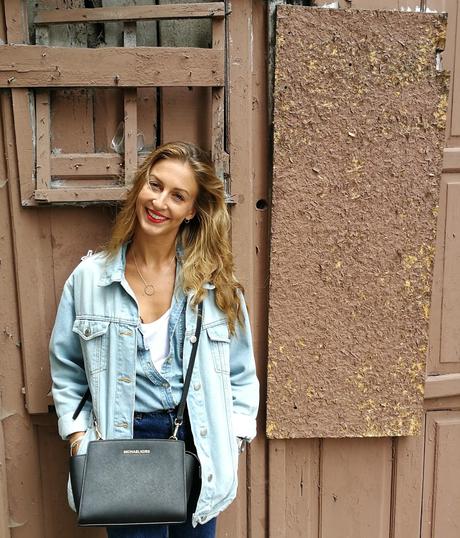 Total look denim en Oporto Total look denim en Oporto