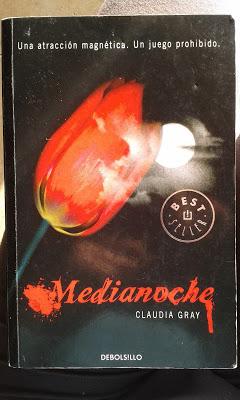 Saga Medianoche, Libro I: Medianoche, de Claudia Gray