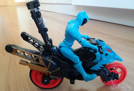 LAS NUEVAS MOTOS TRANSFORMACIÓN DINO SUPER CHARGE LAS NUEVAS MOTOS TRANSFORMACIÓN DINO SUPER CHARGE