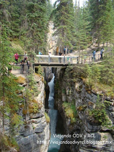 Rocosas Canadienses.Maligne Lake, Jasper Canada. http://viajandoodvyrcl.blogspot.mx