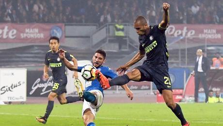 El empate entre Nápoles e Inter lo gana la Juve