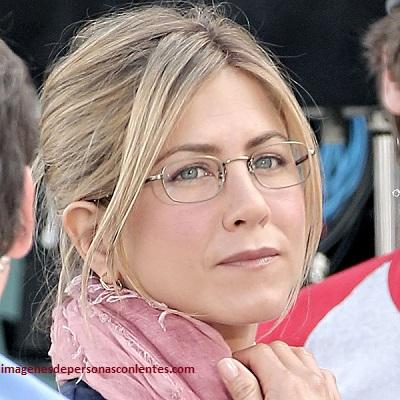 famosas con lentes de aumento actrices