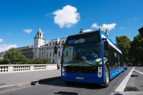 Aptis, desarrollado por Alstom y NTL, recibe el premio a la innovación en Busworld 2017