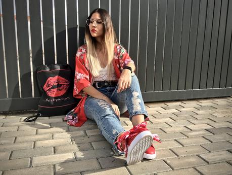 RED KISS