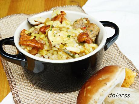 Arroz  con setas variadas y longaniza
