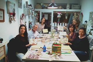 Taller de encuadernación con Adriana Jado